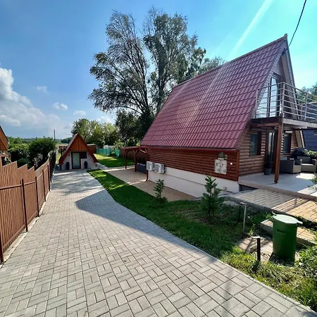 Ferienhaus Vizparti Futrinka Vendeghazak Baja